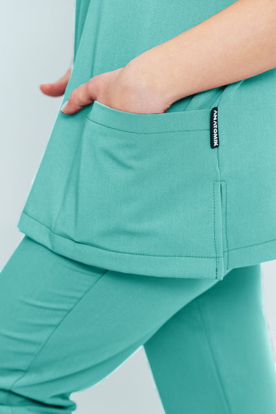 Costum medical Signature Utility Damă - Caribe