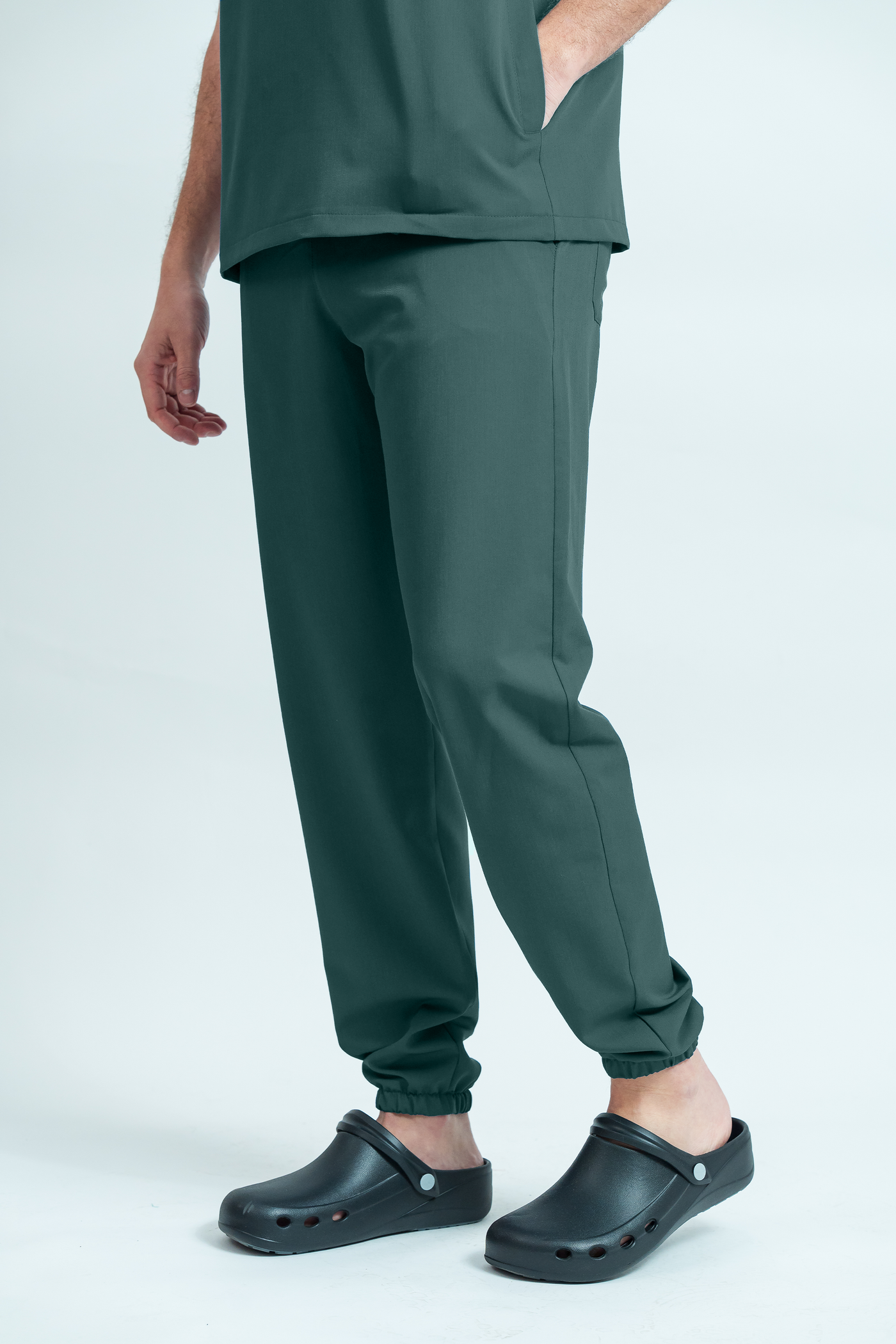 Pantaloni medicali Signature Jogger Barbat - Dark Pine
