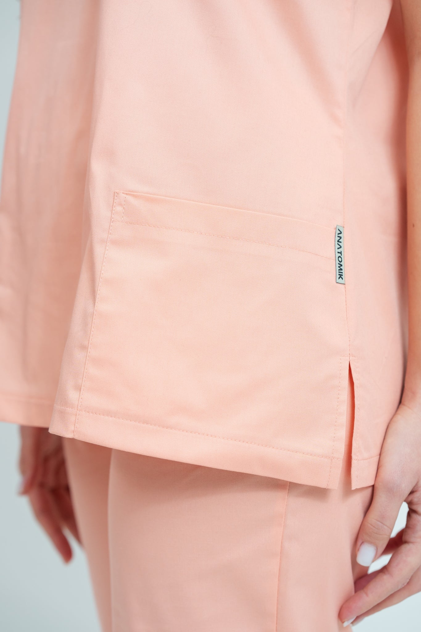 Costum medical Core Minimal Dama - Salmon