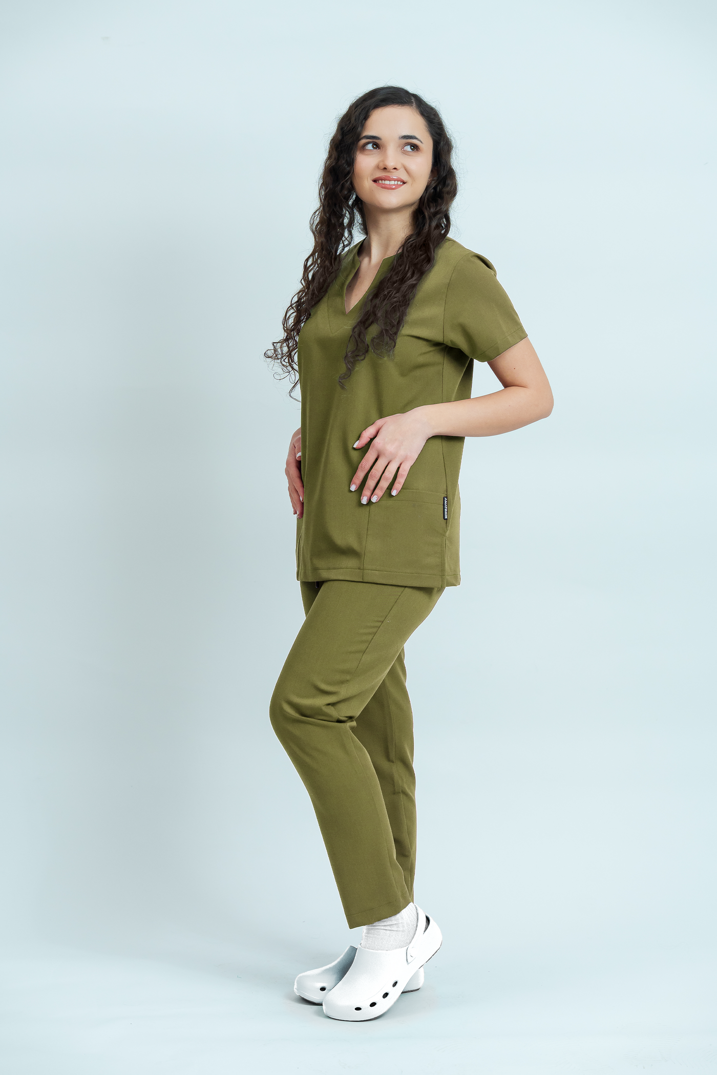 Costum medical Signature Minimal Dama - Olive