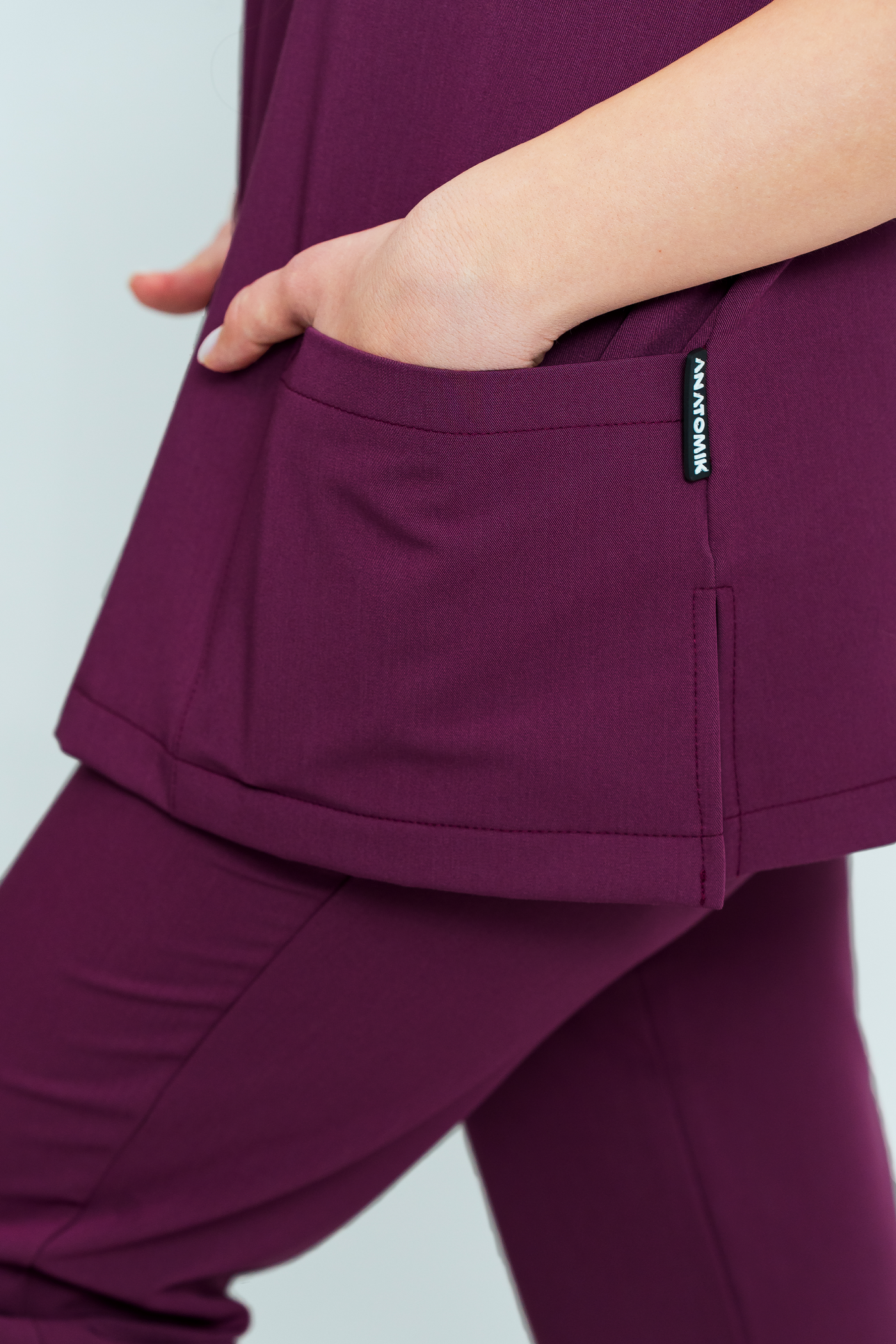 Costum medical Signature Utility Damă - Purple
